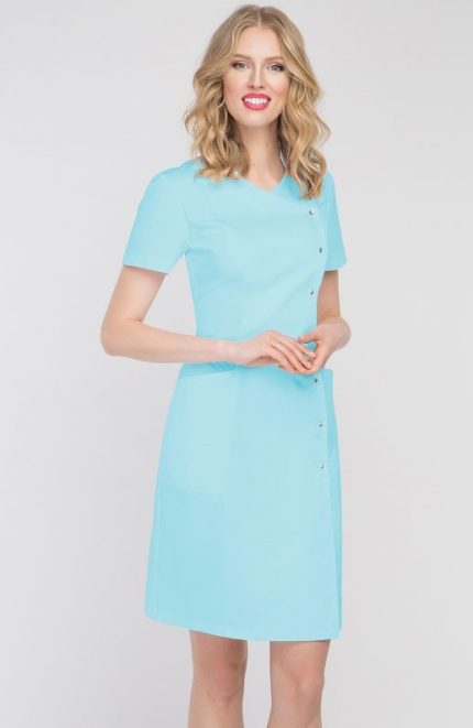 Töökittel. Meditsiiniriided naistele. Tööriided.