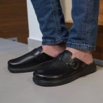 Meeste ortopeedilised jalatsid, must Mark